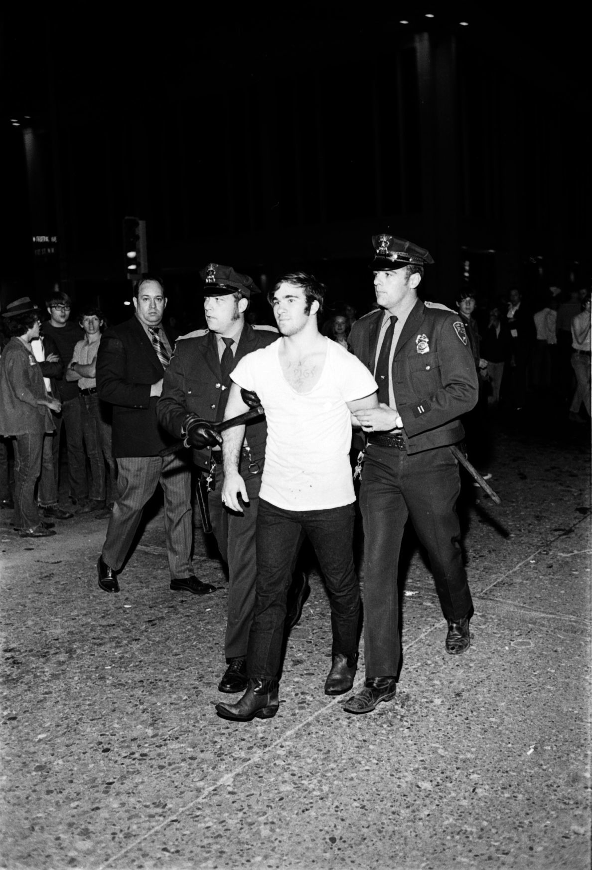 Demonstration downtown #7.jpg